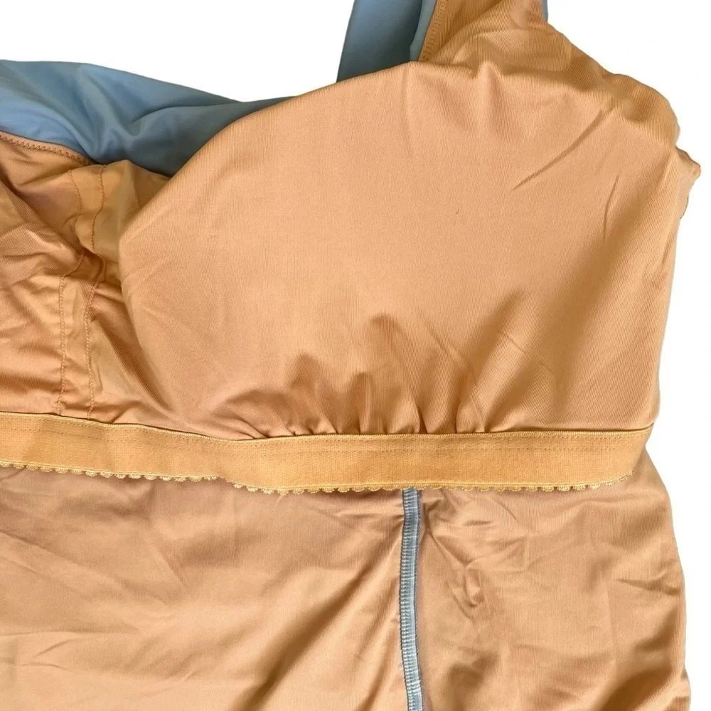 J. Crew size 24